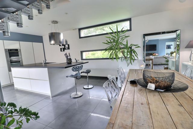 Afficher la photo en grand maison à vendre - 5 pièces - 136.46 m2 - LA BAULE - 44 - PAYS-DE-LOIRE - Century 21 Dréano Immobilier